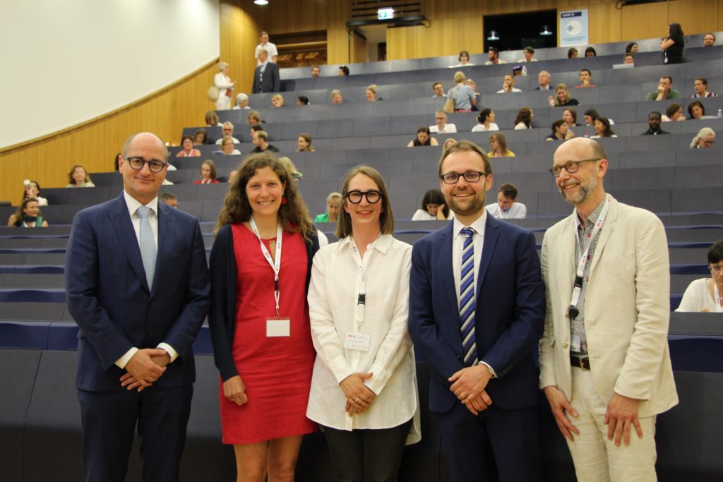 Le 9 juin 2023, l’Université du Luxembourg et l’Association Nationale des Infirmières et Infirmiers du Luxembourg (ANIL) ont organisé une conférence sur l’importance de la culture des données dans le domaine des soins de santé.